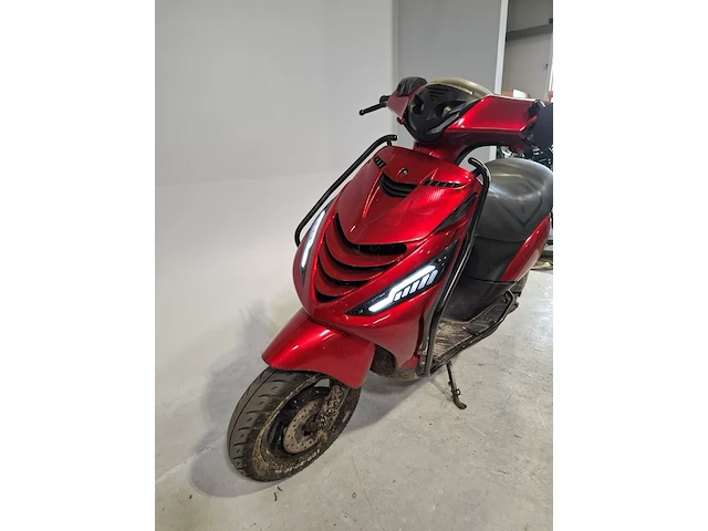 Snorscooter, piaggio, zip, 2012 - afbeelding 10 van  16