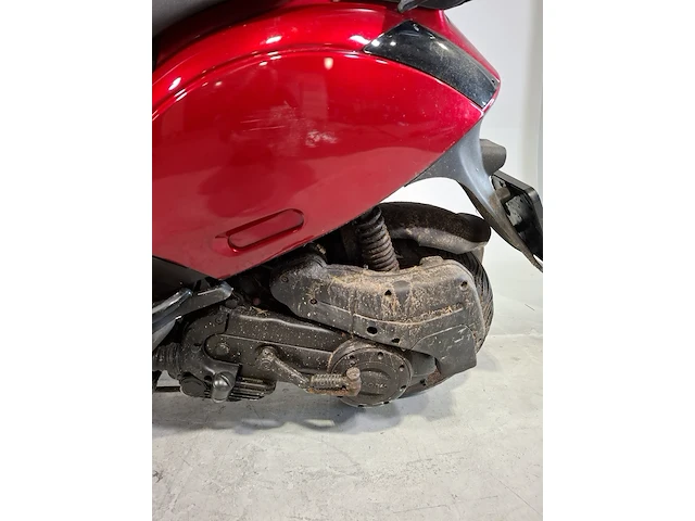 Snorscooter, piaggio, zip, 2012 - afbeelding 14 van  16