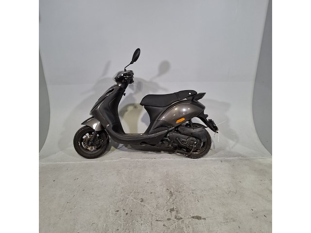 Snorscooter, piaggio, zip, 2017 - afbeelding 6 van  20
