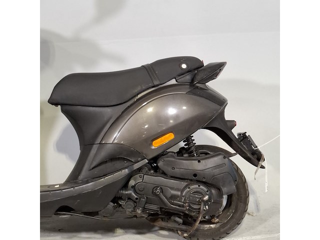 Snorscooter, piaggio, zip, 2017 - afbeelding 13 van  20