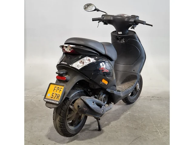 Snorscooter, piaggio, zip, 2023 - afbeelding 19 van  19