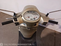 Snorscooter sym, fiddle lll, bouwjaar 2017 - afbeelding 11 van  16