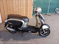 Snorscooter sym, fiddle lll, bouwjaar 2017 - afbeelding 4 van  16