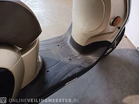 Snorscooter sym, fiddle lll, bouwjaar 2017 - afbeelding 9 van  16