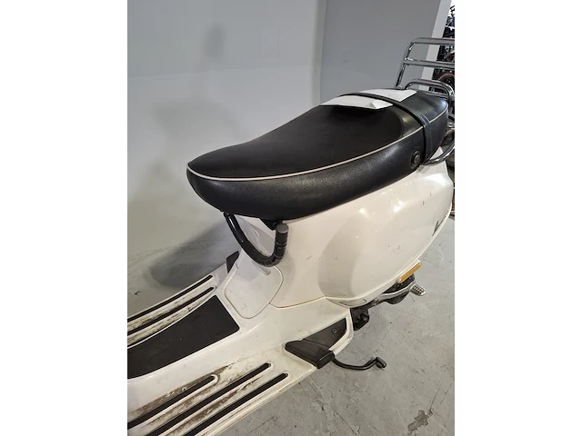 Snorscooter, vespa, lx 4 t, 2012 - afbeelding 6 van  21