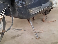 Snorscooter vespa piaggio, 2012 - afbeelding 2 van  28