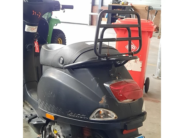 Snorscooter vespa piaggio, 2012 - afbeelding 10 van  28