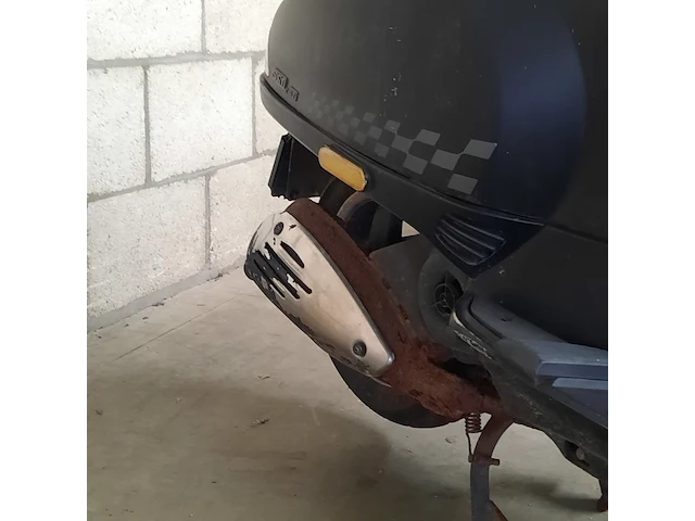 Snorscooter vespa piaggio, 2012 - afbeelding 15 van  28