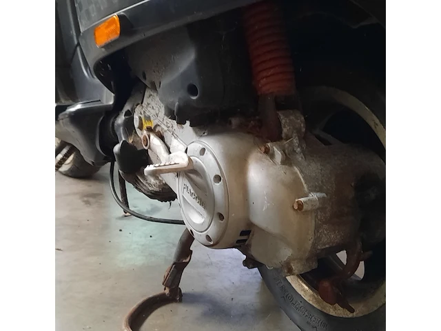 Snorscooter vespa piaggio, 2012 - afbeelding 19 van  28