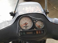 Snorscooter vespa piaggio, 2012 - afbeelding 20 van  28