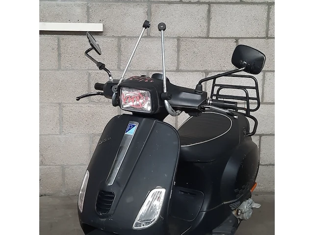 Snorscooter vespa piaggio, 2012 - afbeelding 22 van  28