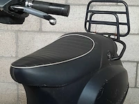 Snorscooter vespa piaggio, 2012 - afbeelding 26 van  28