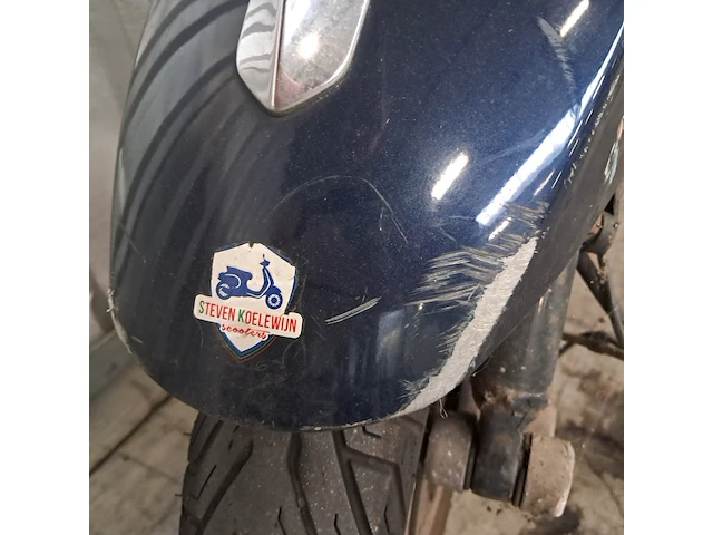 Snorscooter, vespa piaggio, primavera, 2016 - afbeelding 21 van  37