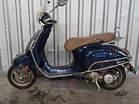 Snorscooter, vespa piaggio, primavera, 2016 - afbeelding 32 van  37