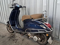 Snorscooter, vespa piaggio, primavera, 2016 - afbeelding 34 van  37