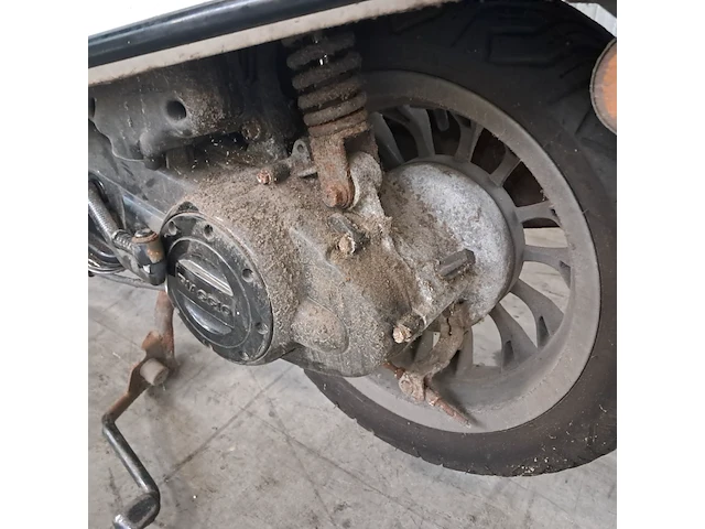 Snorscooter, vespa piaggio, sprint, 2016 - afbeelding 14 van  25