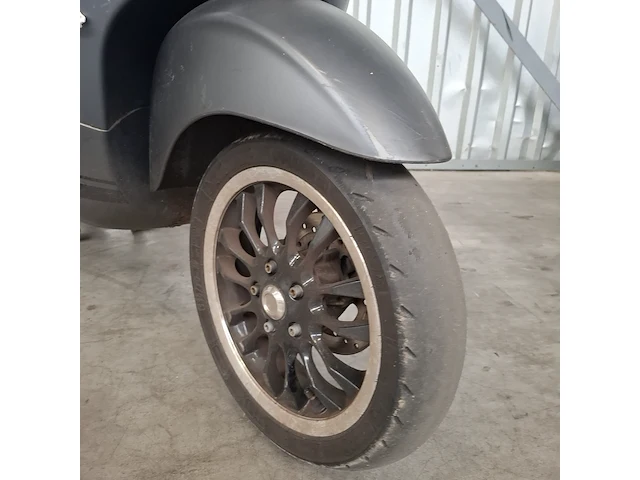 Snorscooter, vespa piaggio, sprint, 2016 - afbeelding 9 van  50