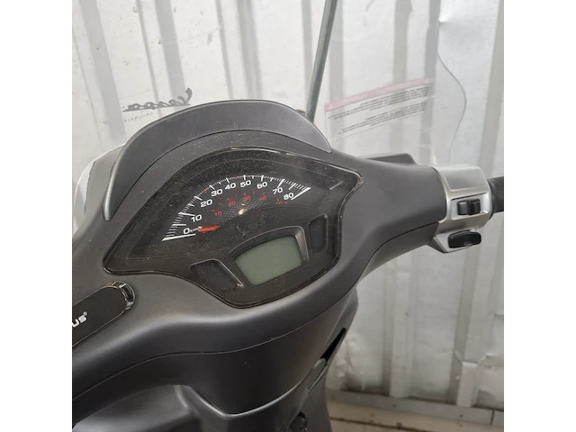 Snorscooter, vespa piaggio, sprint, 2016 - afbeelding 44 van  50