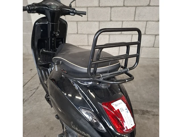 Snorscooter, vespa piaggio, sprint, 2016 - afbeelding 36 van  54