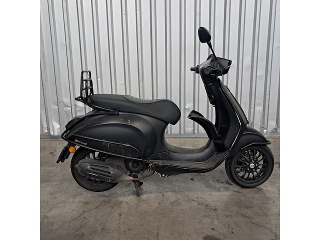Snorscooter, vespa piaggio, sprint, 2020 - afbeelding 1 van  26