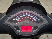 Snorscooter, vespa piaggio, sprint, 2020 - afbeelding 25 van  26