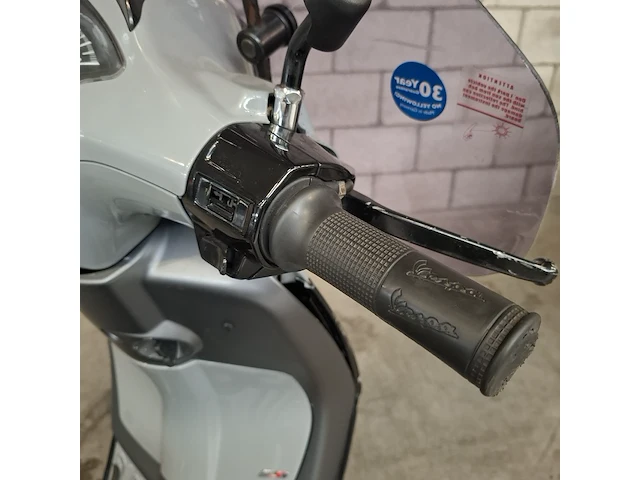 Snorscooter, vespa piaggio, sprint, 2020 - afbeelding 31 van  52