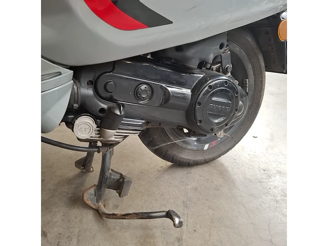 Snorscooter, vespa piaggio, sprint, 2020 - afbeelding 46 van  52