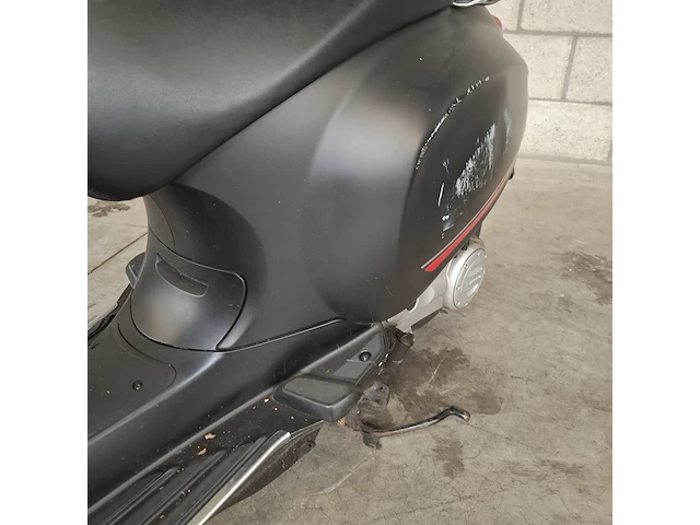 Snorscooter, vespa piaggio, sprint, 2021 - afbeelding 20 van  22