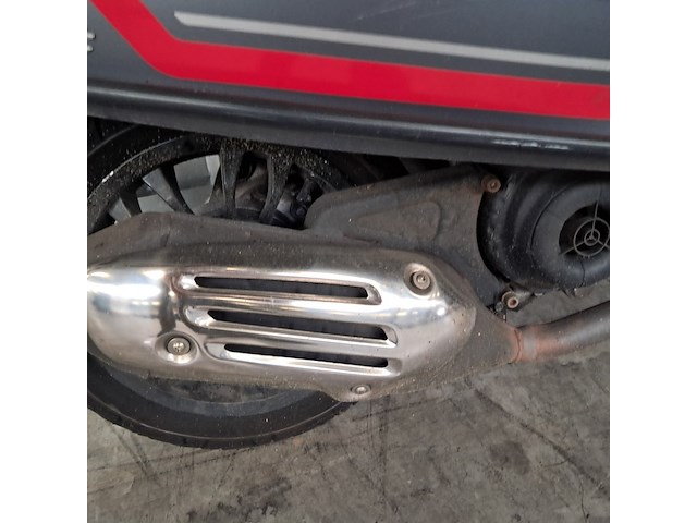 Snorscooter, vespa piaggio, sprint, 2021 - afbeelding 9 van  29