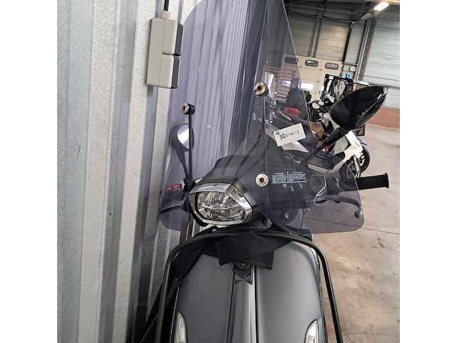 Snorscooter, vespa piaggio, sprint, 2021 - afbeelding 14 van  29