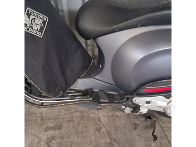 Snorscooter, vespa piaggio, sprint, 2021 - afbeelding 16 van  29