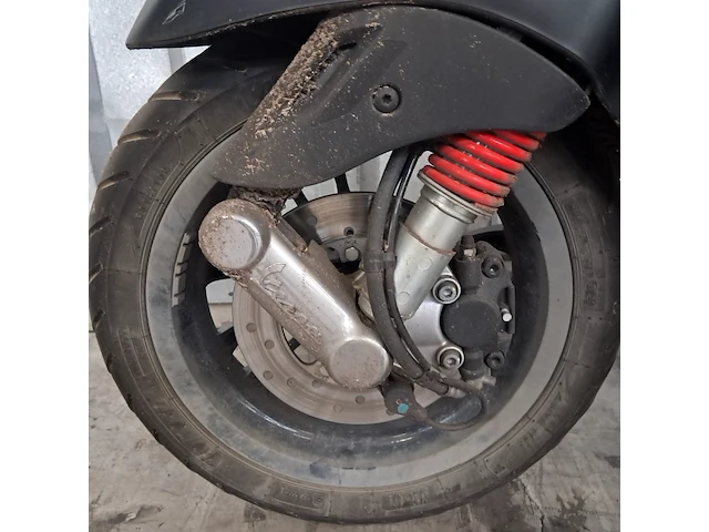 Snorscooter, vespa piaggio, sprint - afbeelding 8 van  24