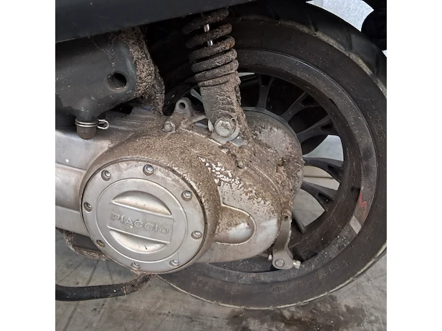 Snorscooter, vespa piaggio, sprint - afbeelding 9 van  24