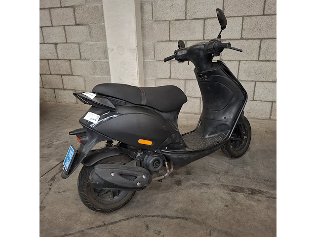Snorscooter, vespa piaggio, zip, 2020 - afbeelding 4 van  30