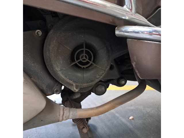 Snorscooter, vespa, primavera 4t, 2014 - afbeelding 14 van  35