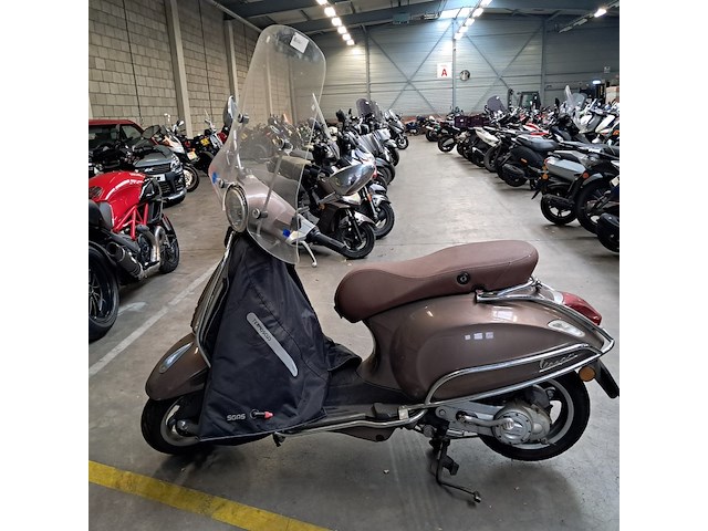 Snorscooter, vespa, primavera 4t, 2014 - afbeelding 31 van  35