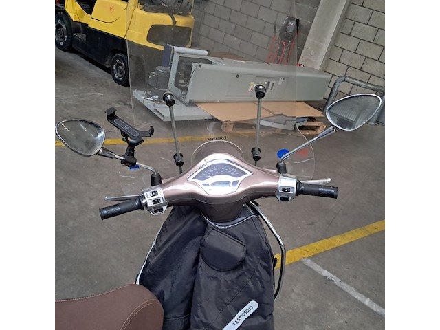 Snorscooter, vespa, primavera 4t, 2014 - afbeelding 35 van  35