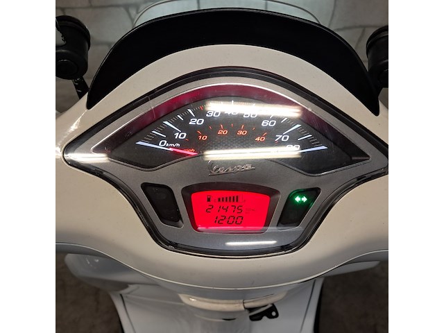 Snorscooter, vespa, sprint, 2020 - afbeelding 10 van  45