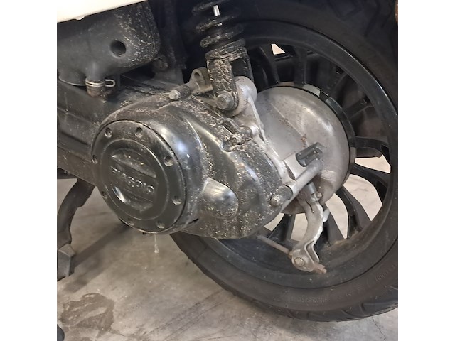 Snorscooter, vespa, sprint, 2020 - afbeelding 22 van  45