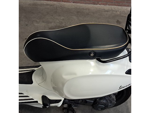 Snorscooter, vespa, sprint, 2020 - afbeelding 26 van  45