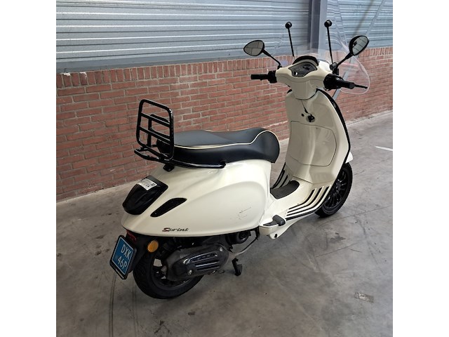 Snorscooter, vespa, sprint, 2020 - afbeelding 23 van  45
