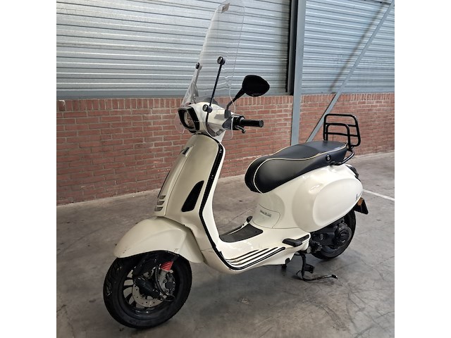 Snorscooter, vespa, sprint, 2020 - afbeelding 41 van  45