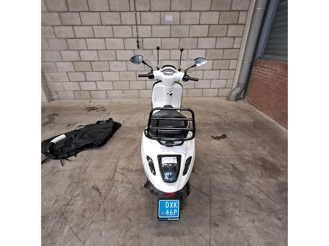 Snorscooter, vespa, sprint, 2020 - afbeelding 45 van  45