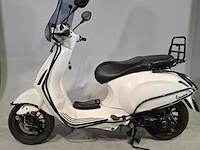 Snorscooter, vespa, sprint 4t, 2016 - afbeelding 12 van  19