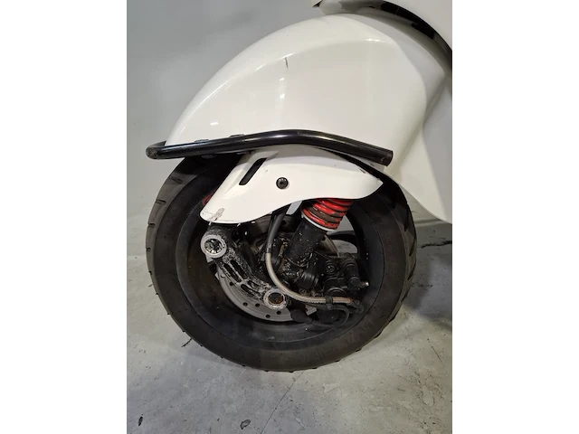 Snorscooter, vespa, sprint 4t, 2016 - afbeelding 14 van  19