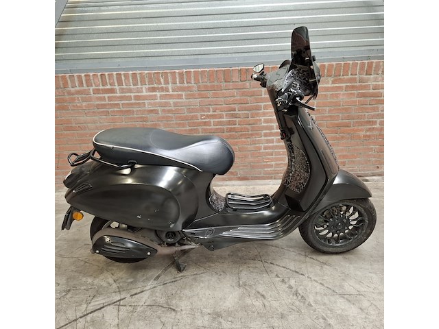 Snorscooter, vespa, sprint 4t, 2016 - afbeelding 1 van  39