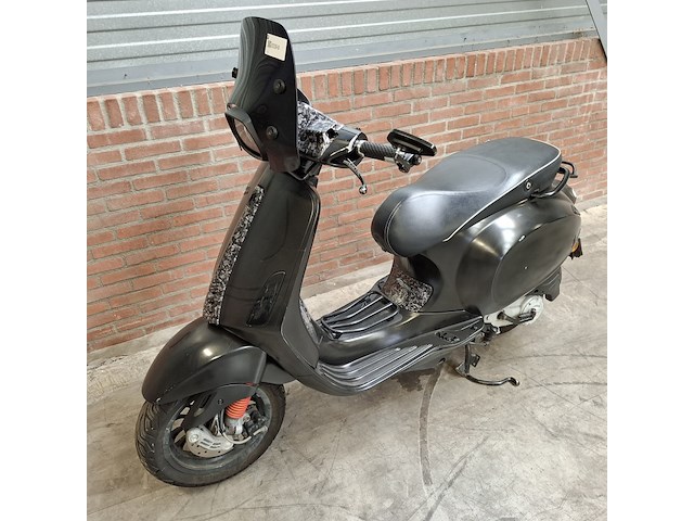 Snorscooter, vespa, sprint 4t, 2016 - afbeelding 14 van  39