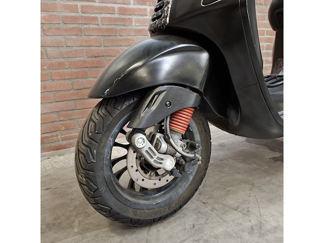 Snorscooter, vespa, sprint 4t, 2016 - afbeelding 17 van  39