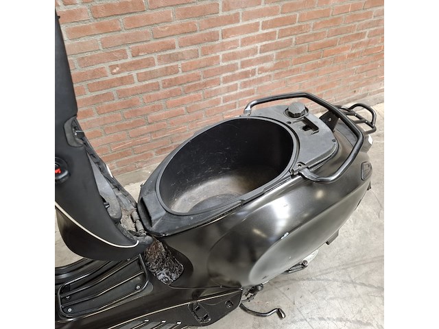 Snorscooter, vespa, sprint 4t, 2016 - afbeelding 21 van  39