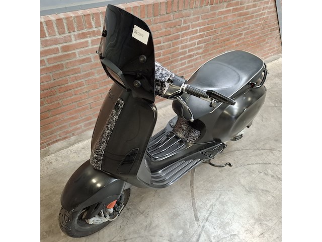 Snorscooter, vespa, sprint 4t, 2016 - afbeelding 29 van  39